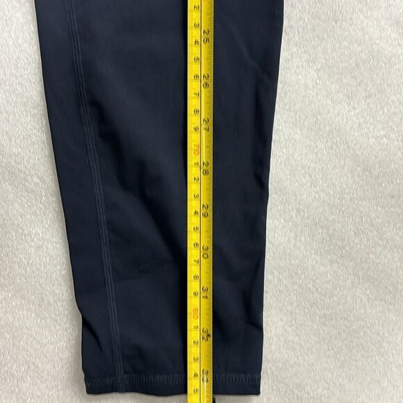 Vuori WOMEN'S STRIDE LEGGING in Atlantic Size M / Like New - Picture 8 of 9